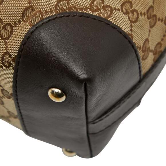 GUCCI Authentic Cream Leather Shoulder Bag - Picture 4 of 10